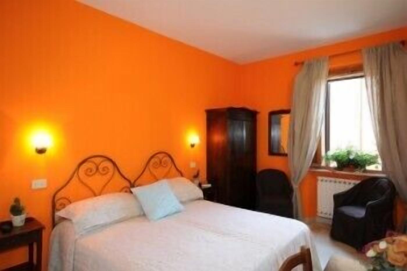 Albergo Duomo Montepulciano Stazione Eksteriør bilde